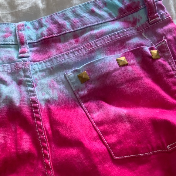 Custom tie-dye hot pink bright denim shorts 4 - Picture 7 of 7